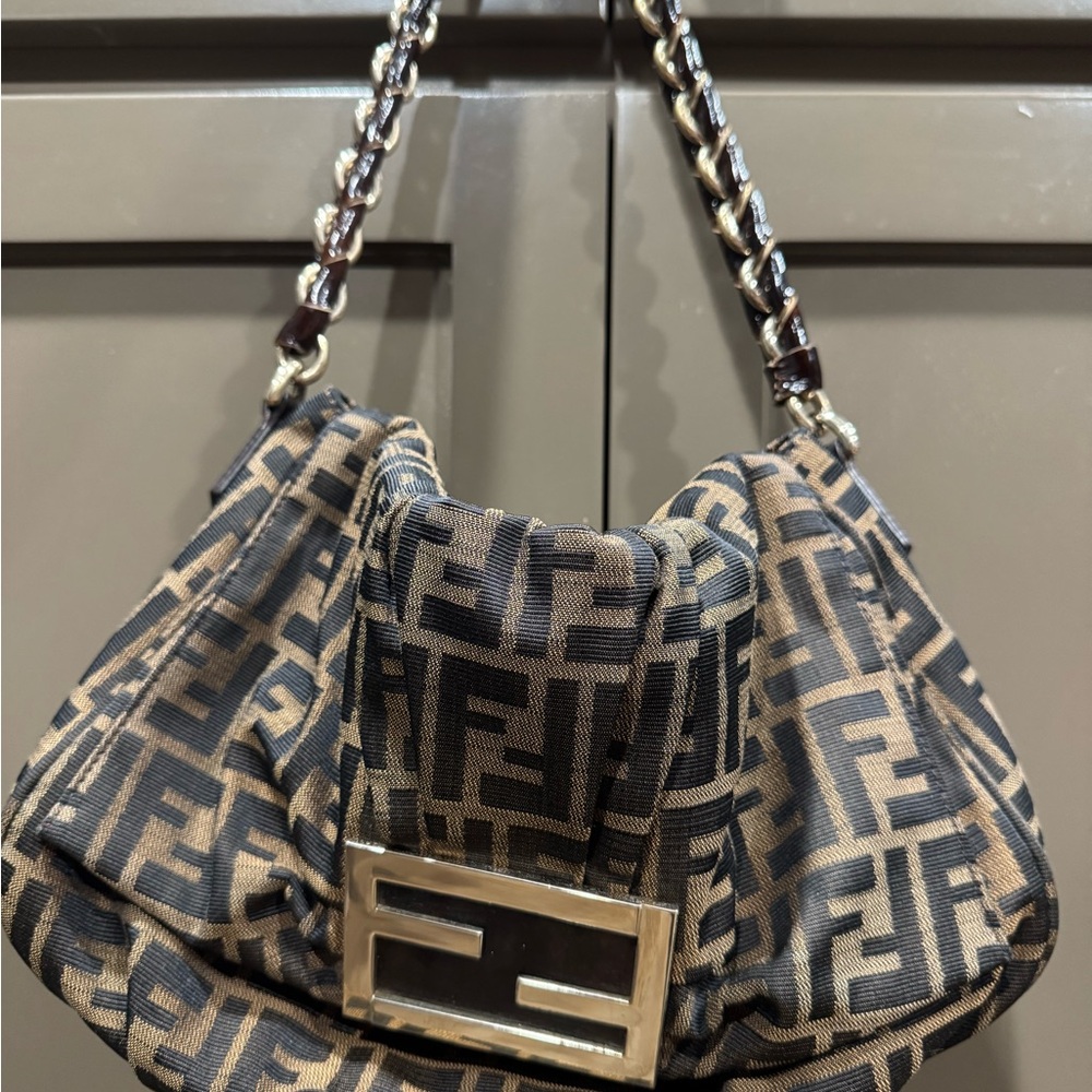Fendi Black and Tan Shoulder Bag